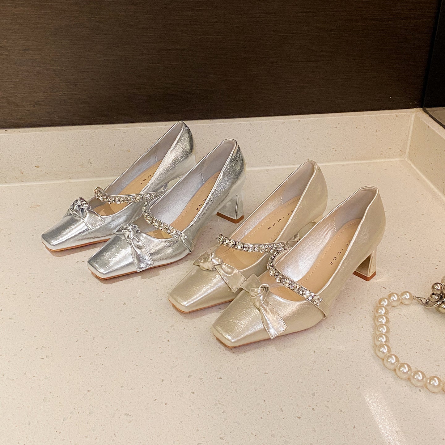 Women's Rhinestone Mary Jane Heels - French Style Pointed Toe Chunky Heel Shoes