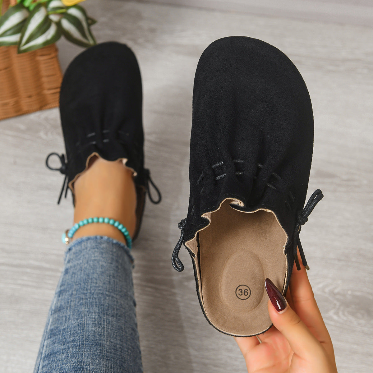 Women's Retro Crisscross Strap Slippers - Casual Minimalist Slip-On Sandals