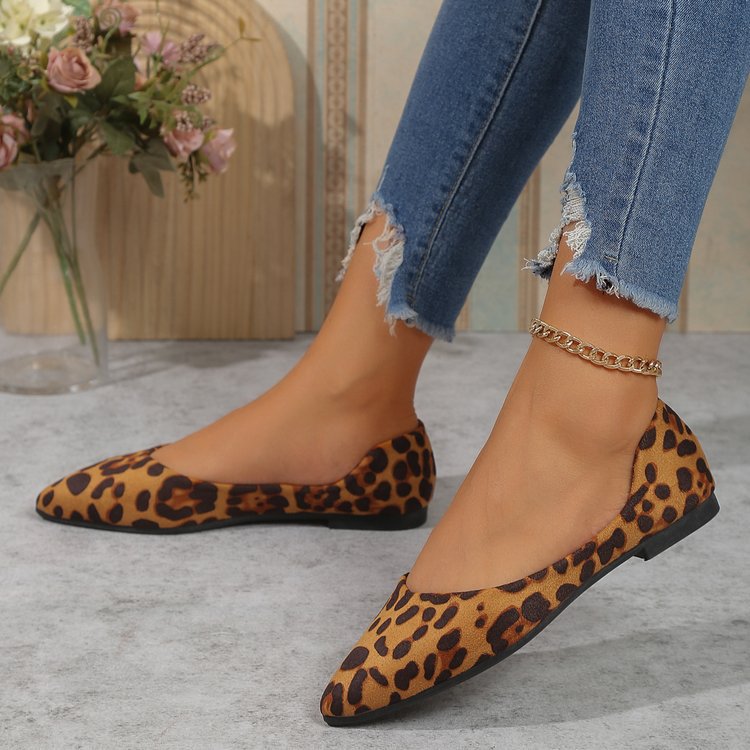 Women's Leopard Print Flat Shoes – Breathable Suede PU Outdoor Sneakers