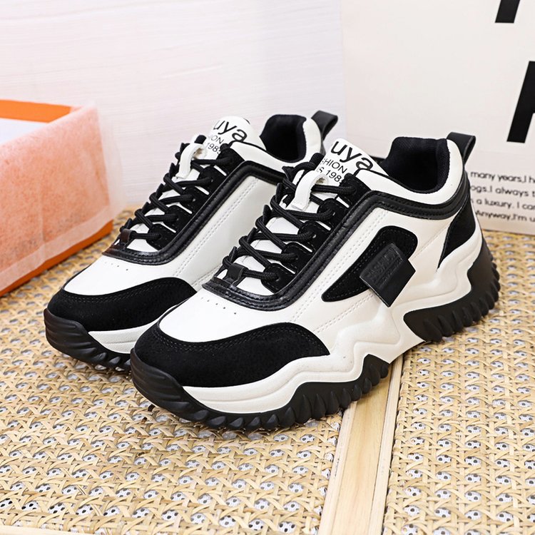 Women's Contrast-Color Lace Sneakers | Synthetic Leather Low-Cut Sport Shoes
